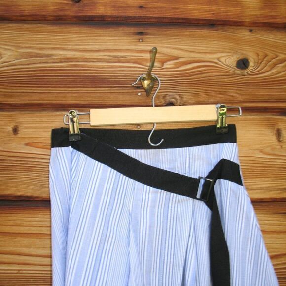 NWT LF Seek the Label Belted Wrap Skirt - Picture 3 of 8